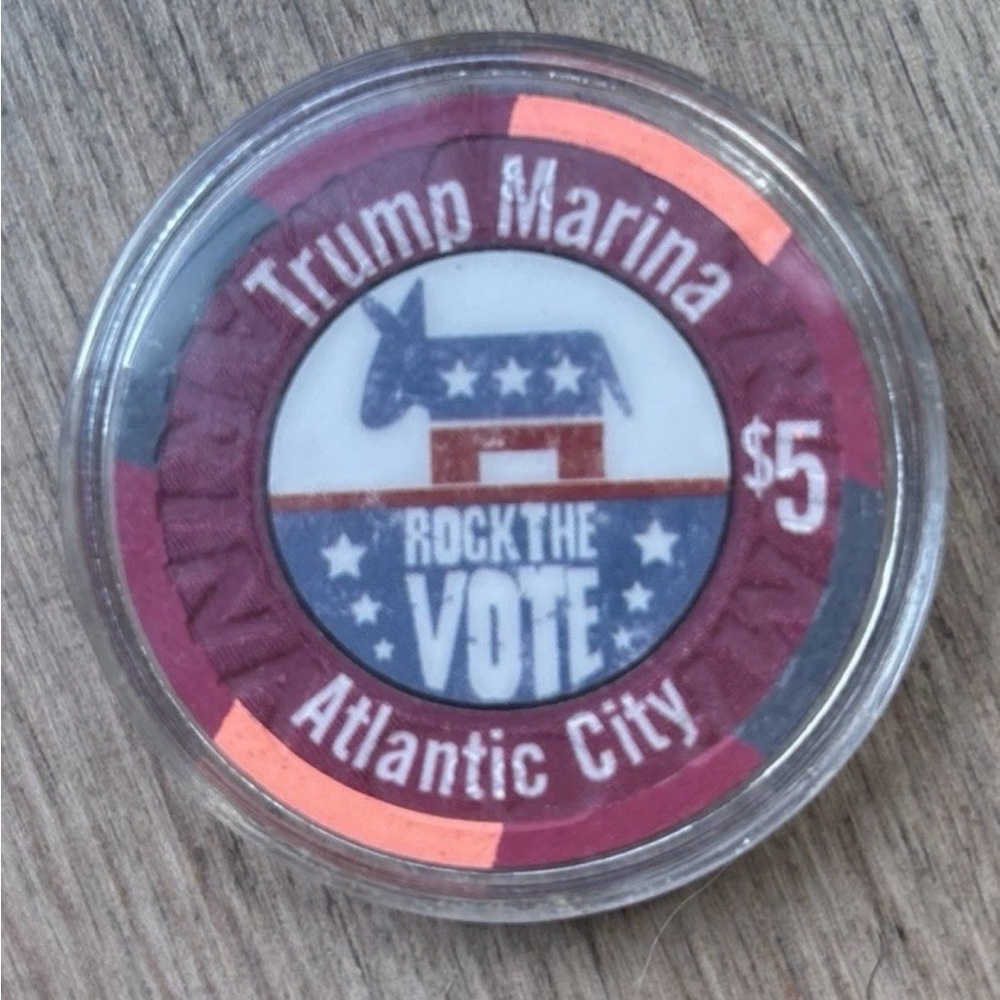 Trump Marina $5 Casino Chip